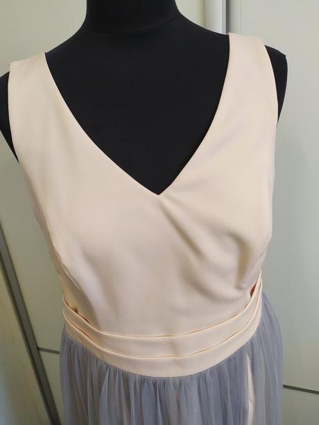 Marhuľkové spoločenské šaty, 42