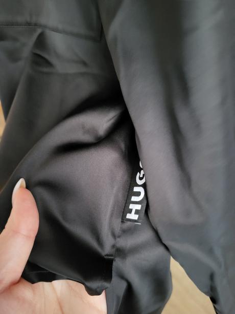 Hugo satenova bluzka, hugo boss,40