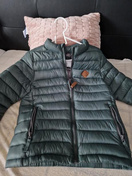 Reserved bunda, reserved,128