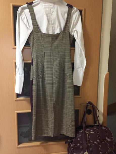 Šaty výnimočné hugo boss, s