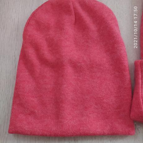 Čiapka a nákrčník, m / s