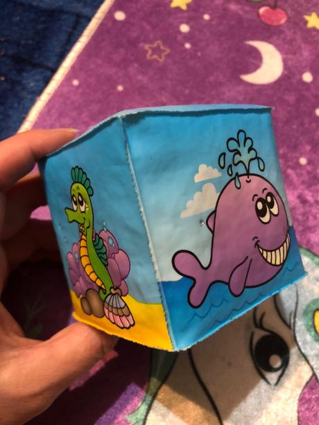 3ks prvé hračky hrkalky a hryzatko, kocka,