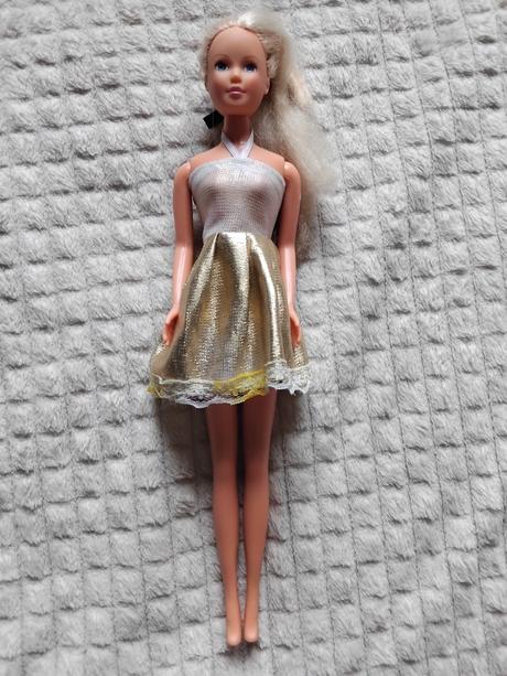 Barbie,