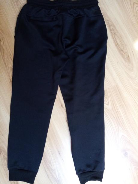 Pánske tepláky., m