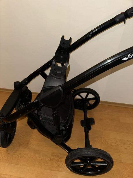 Milu kids bacio, milu kids,milu kids bacio