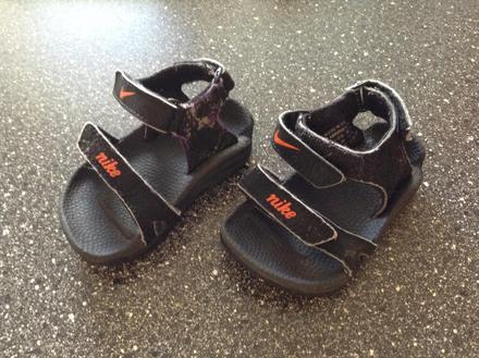 Sandálky na donosenie, vnút.dĺ. 10,5cm, nike,17