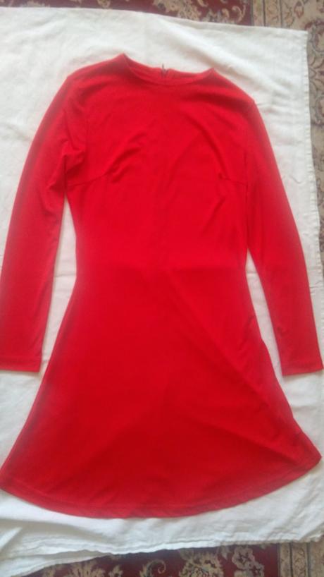 Červené šatky, s