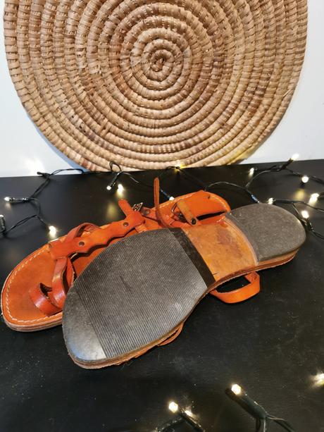 Talianske kožené sandále, 37