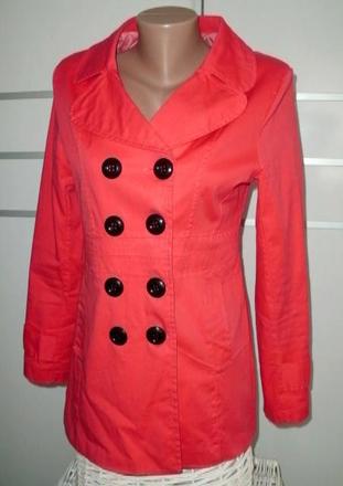 Štýlový trenčkot vo veľ. m-l, m