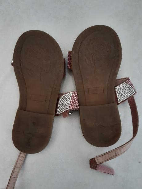 Predam sandalky, nelli blu,31