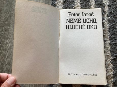 Nemé ucho, hluché oko (1986), 