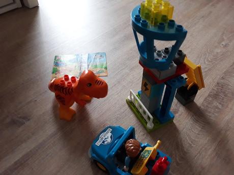 Lego t-rex a veza 10880, 