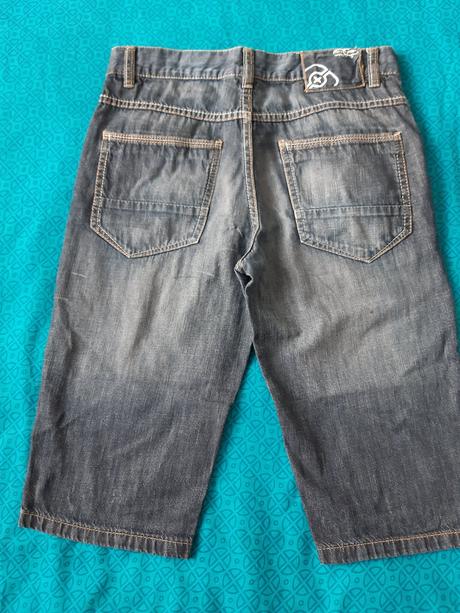 Chlapčenské riflové kraťasy c&a here+there veľ.164, c&a,164