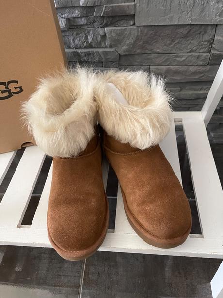 Ugg v.38, ugg,38