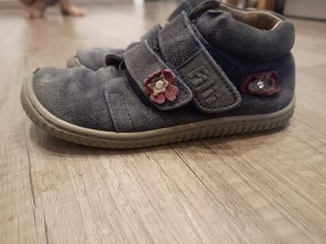 Filii celoročky, filii,28