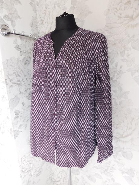 Kvalitna pekna bluzka, 44