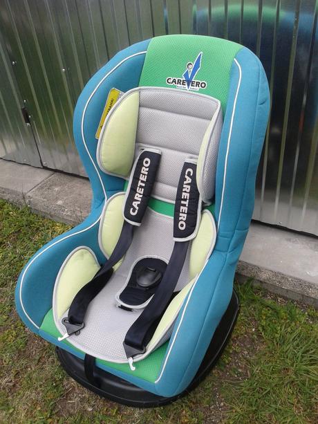 Sedáčka do auta, caretero