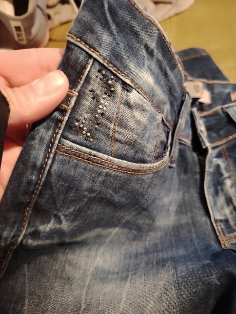 Rifle guess 25 veľkosť, guess,158