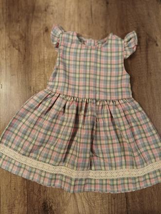 Krasne saty pre dievcatko, 92