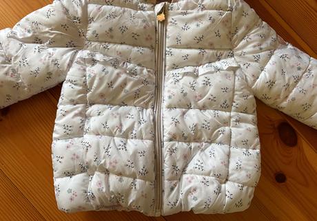 Nadherna volanikova bunda prekrasna, c&a,92