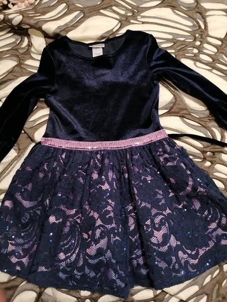 Sviatočné zamatove šaty v. 116, 116