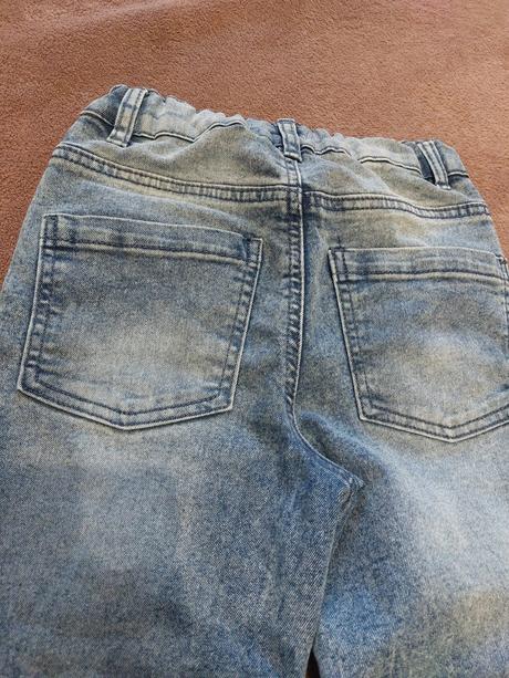 Rifle so srdiečkami, sinsay,134