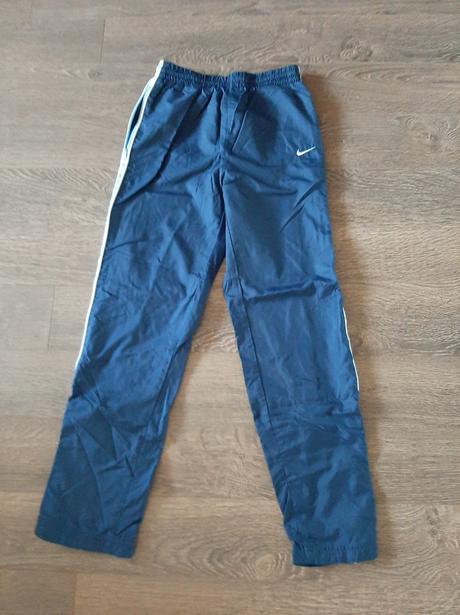 Teplaky-sustiaky nike 146-152, nike,146