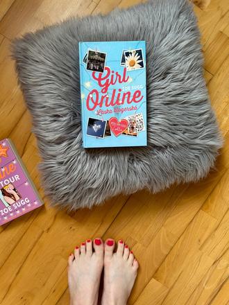 Kniha girl online - zoe sugg,