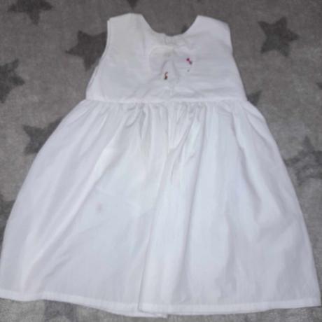 Bavlnené šaty s výšivkou 3-6r., 