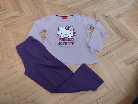 Pyžamko 110/116, sanrio,110