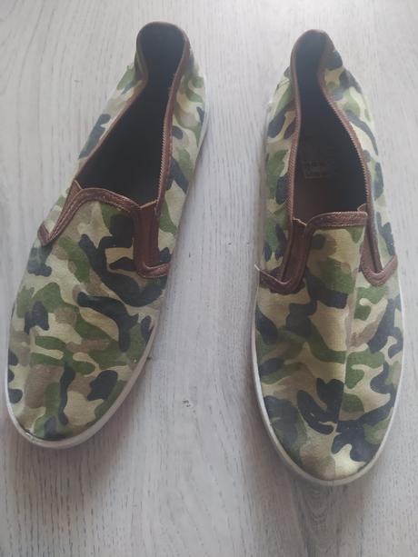 Papuče prezuvky, 45