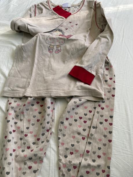 Pyzamo, slovenka,128