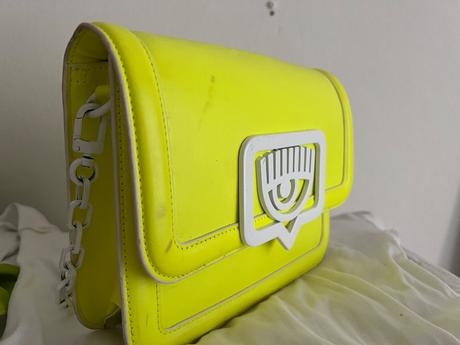 Chiara ferragni kabelka crossby listova,