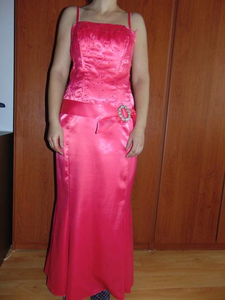 Spoločenske saty, 42