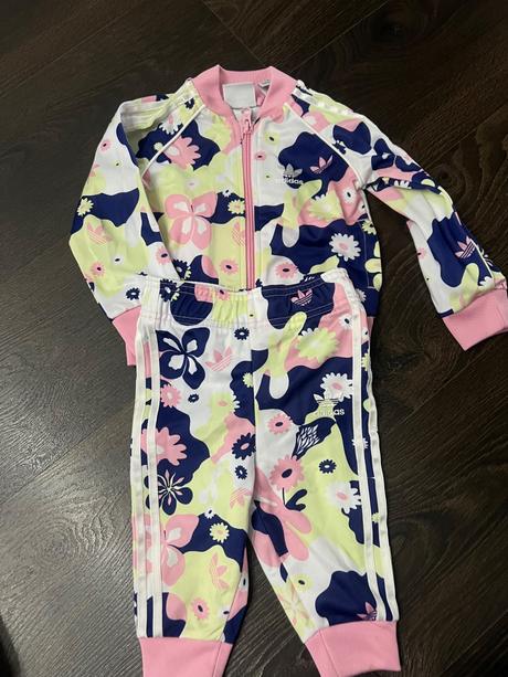 Suprava adidas, adidas,68