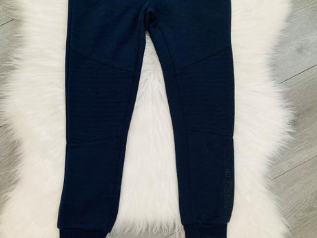 Motorkárske tepláky veľ. 122, takko,122