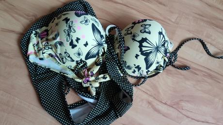 Žlto-čierne plavky s motýľmi - l/xl, l