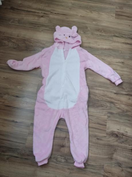 Overal hello kitty, gate,134