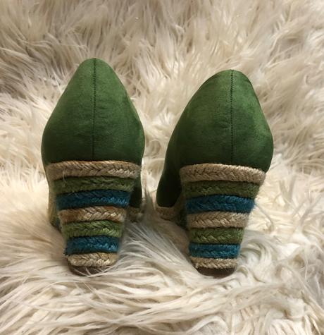 Lodičky graceland, 38