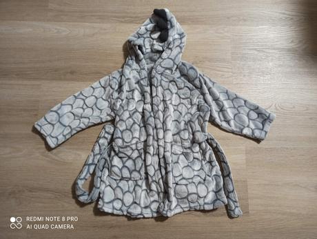 Chlapčenský župan dino, 98