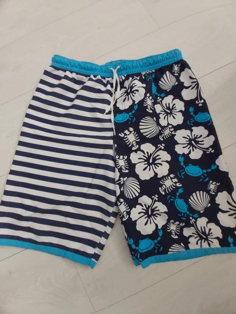 Šortky na plavanie, bonprix,164