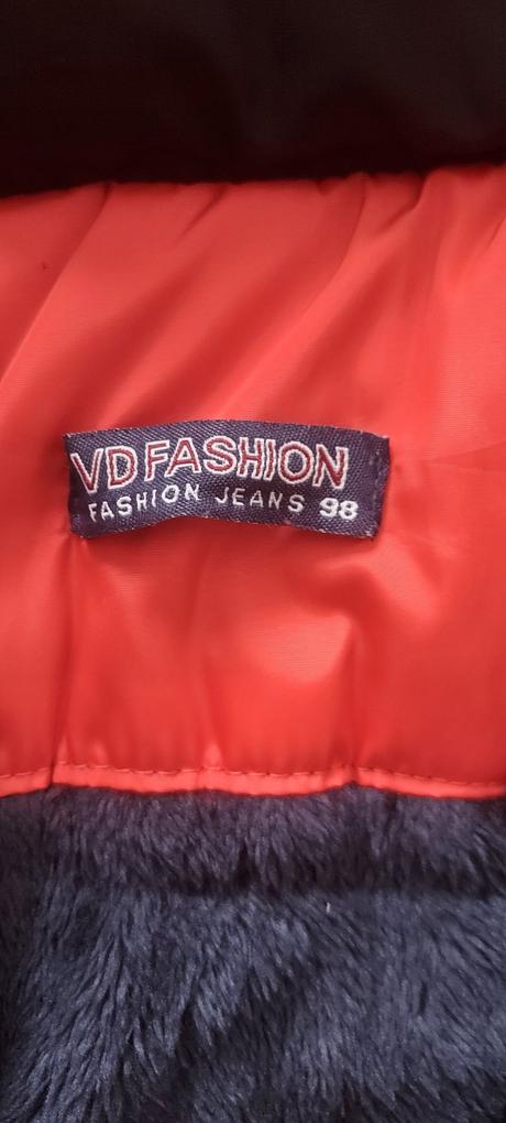 Teplá predlžená bunda, 98