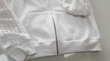 Mikina so zaujímavými rukávmi, next,146