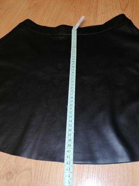 Koženková sukňa do a, fishbone,l