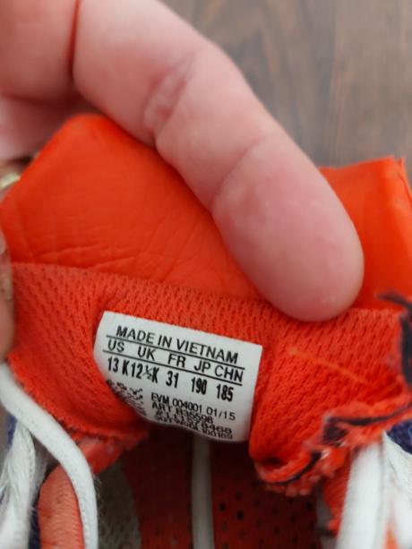 Vetracky, adidas,29