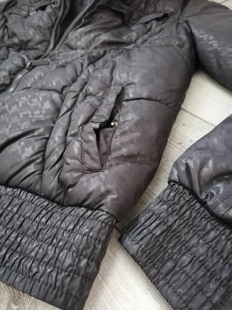 Zimna bunda kenvelo s, kenvelo,s