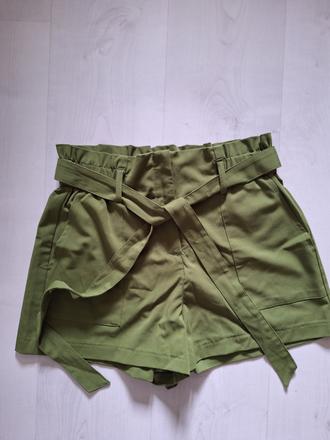 Elegantné šortky, reserved,36