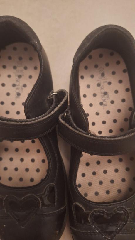 Kožené sandalky, marks & spencer,32