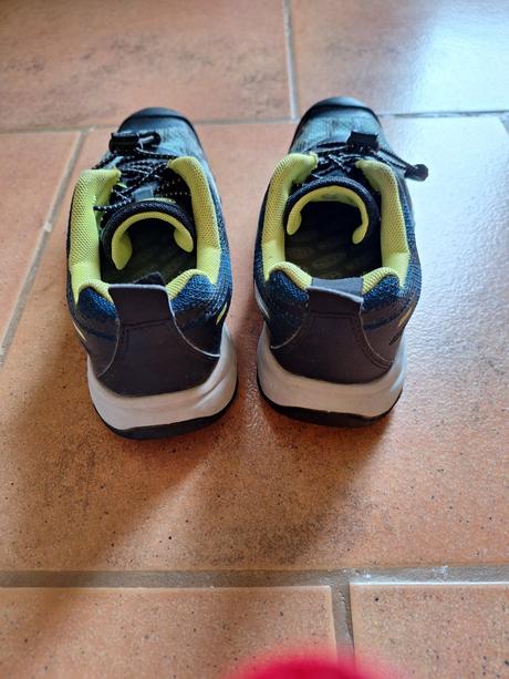 Tenisky keen, keen,34