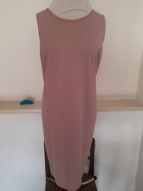 Ružové spoločenské šaty s bolerkom, 50